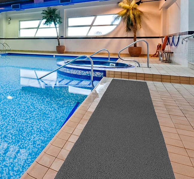 A pool with a Frontier Floor Mat in the middle.