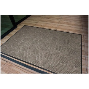 A Silver Mat with a pattern, designed for water absorption.