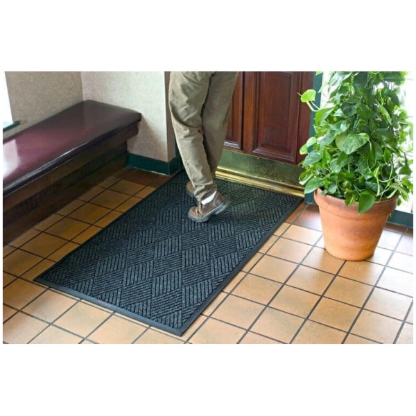 Waterhog Classic Diamond 2 Floormat.com This indoor/outdoor entrance scraper mat is made of a 24 oz.sq/yd Polypropylene fiber system that dries quickly and won't fade or rot. <ul> <li>3/8” thick bi-level surface effectively removes dirt and moisture beneath shoe level</li> <li>Rubber reinforced face nubs prevent pile from crushing extending performance life of product</li> <li>Unique “Water Dam” and ridged construction effectively holds dirt & moisture between cleaning</li> </ul>