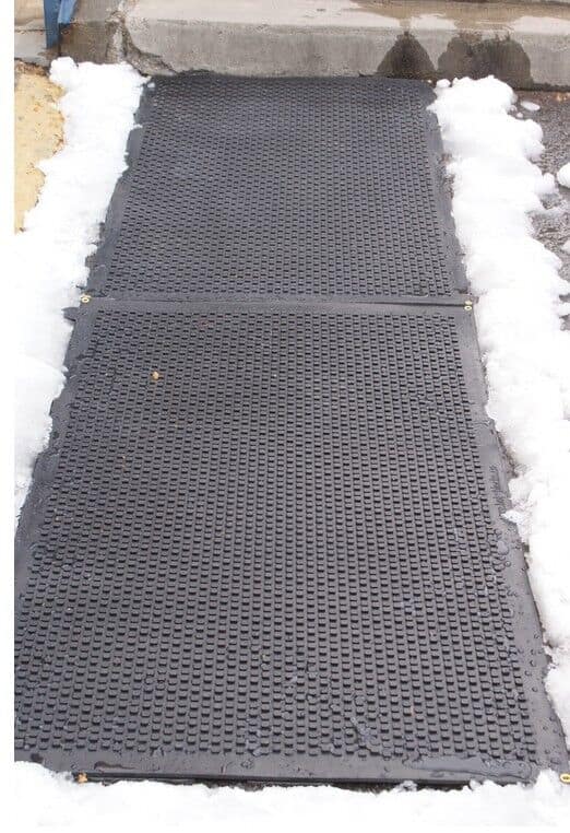 https://www.floormat.com/wp-content/uploads/hot-blocks-door-landing-mat-2-1.jpg