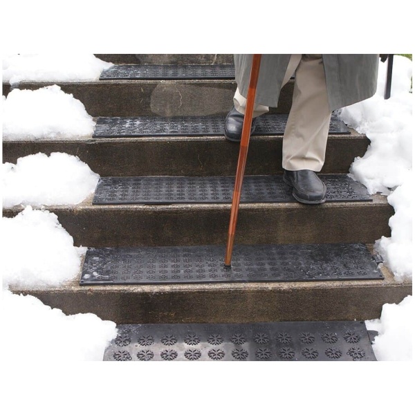 hotflake stair 1 Floormat.com Melt snow & ice outside your facility for safer footing. <b>(GFCI Power Cord not included.)</b> <ul> <li>Salt and sand no longer necessary</li> <li>No more shoveling or back pain!</li> <li>Floor mats are completely waterproof and offer great anti-slip traction, even in the worst conditions!</li> <li>The floormat will maintain an average AMBIENT temperature of 44 to 50 degrees Fahrenheit (7 to 10 degrees Celsius). Don’t be concerned about your pets burning their feet – you may see them lying on the mats for warmth.</li> <li>Connect up to ten: 120V treads, fifteen: 230V treads and fifteen: 240V treads together using one GFCI</li> <li>100% virgin SBR rubber</li> </ul>